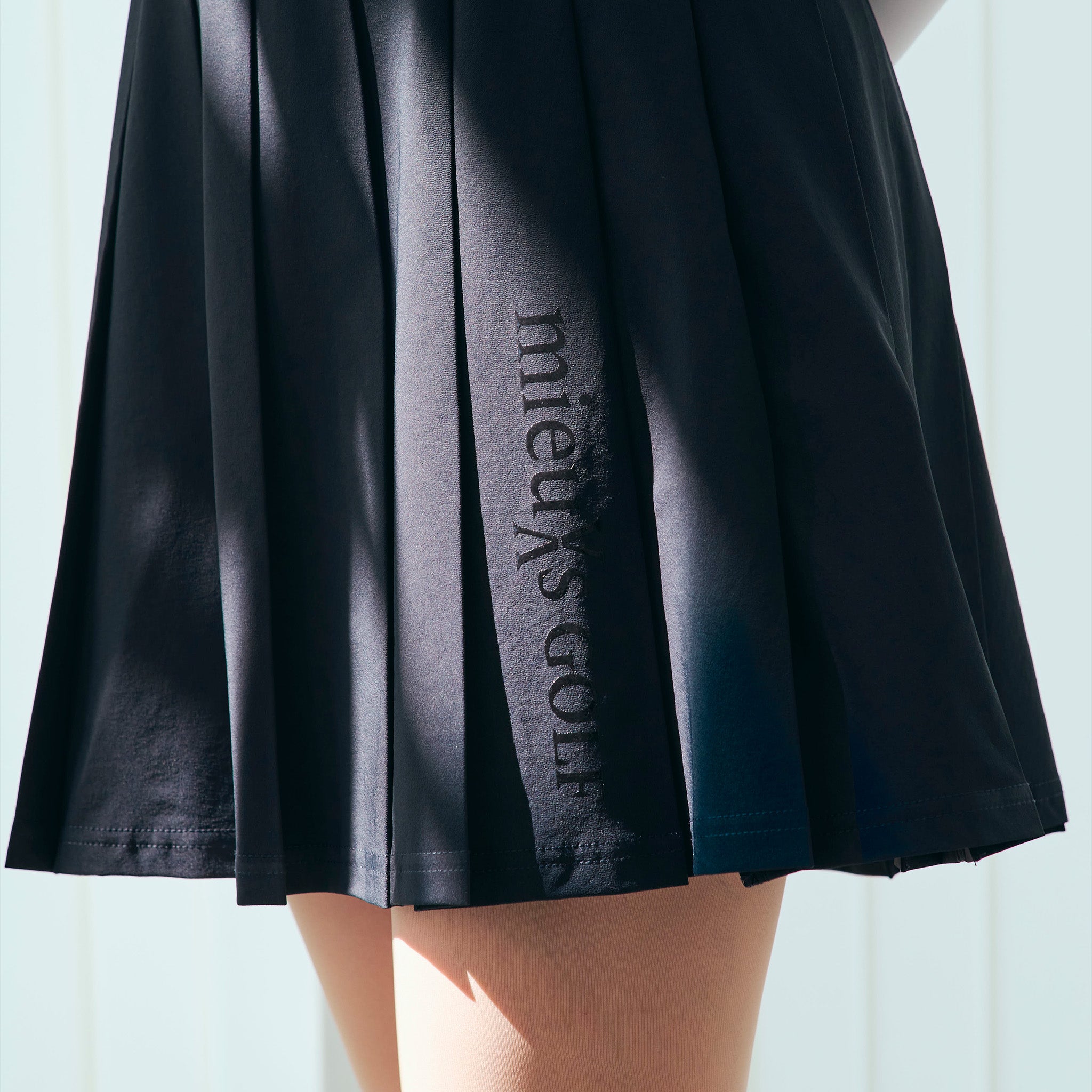 【再入荷】PLEATED SKIRT UPF50⁺